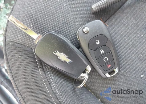 2025 Chevrolet Trax Fwd 1Rs z USA, uszkodzony, nr VIN KL77LGEP5SC085680